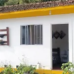 Suite Com Wifi E Estacionamento- Pousada Marins